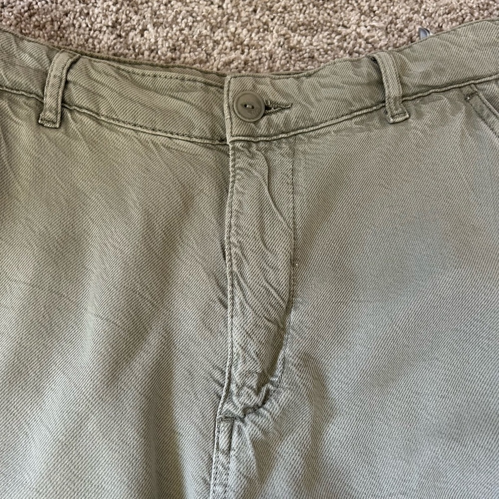 AG Los Angeles Knoxx Cargo High Rise Baggy Boyfriend green pants. Grunge utility - Picture 11 of 16